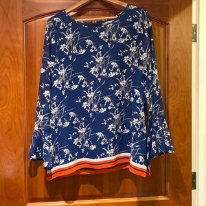 🤩 Like NEW - Lark & Ro - floral blouse - L